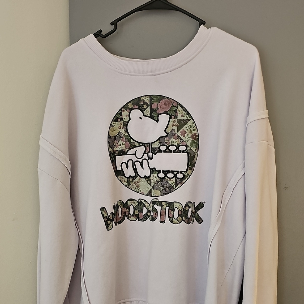 Woodstock Floral Logo Sweatshirt - Light Lavender